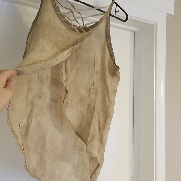 Tank top - Picture 3 of 5